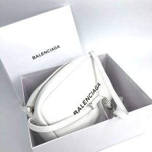 Сумка Balenciaga Everyday Camera Bag