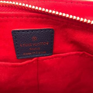 Сумка Louis Vuitton Soufflot