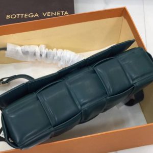 Сумка Bottega Veneta Padded Cassette