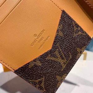 Бумажник Louis Vuitton MULTIPLE