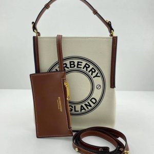 Сумка BURBERRY Penny