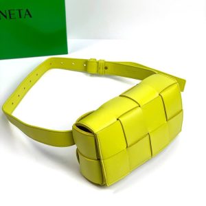 Сумка Bottega Veneta Cassette Belt