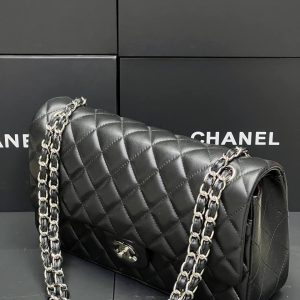 Сумка Chanel 2.55