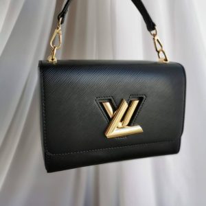 Сумка Louis Vuitton Twist MM