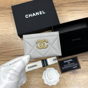 Визитница Chanel