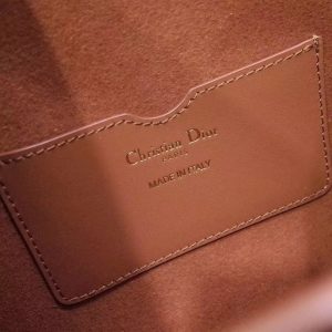 Сумка Dior Bobby Frame