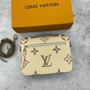 Сумка Louis Vuitton Pochette Metis