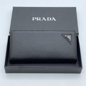 Бумажник Prada
