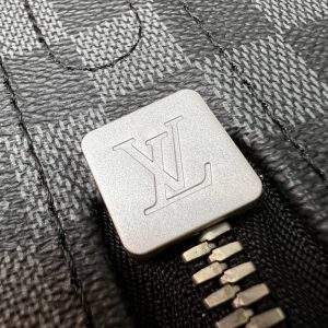Чемодан Louis Vuitton