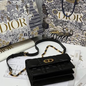 Сумка Dior Miss Caro