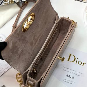 Сумка Dior 30 Montaigne Avenue