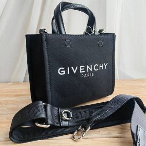 Сумка Givenchy Mini G-Tote