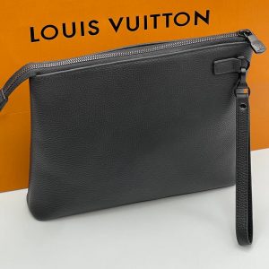 Клатч Louis Vuitton Voyage