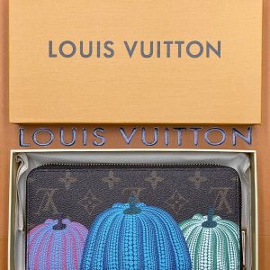 Кошелек Louis Vuitton Zippy Love Lock