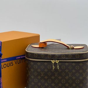 Косметичка Louis Vuitton Nice BB