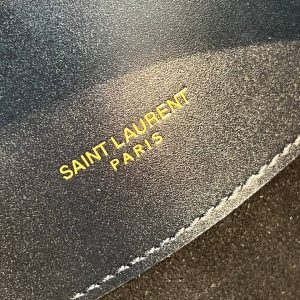 Сумка Yves Saint Laurent LE 37